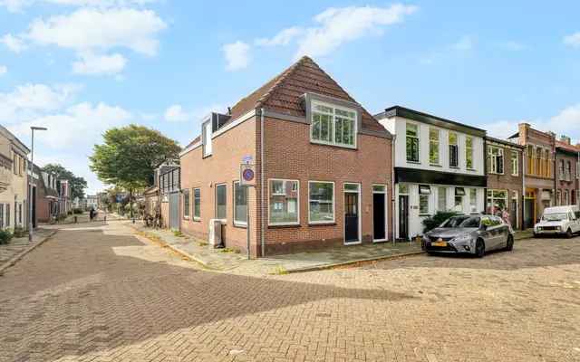 Foto van Spoorgracht 18, Den Helder