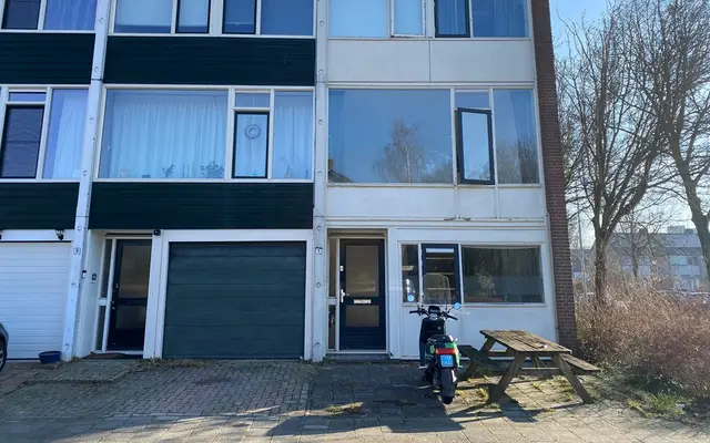 Foto van Smaragdstraat 1, Groningen