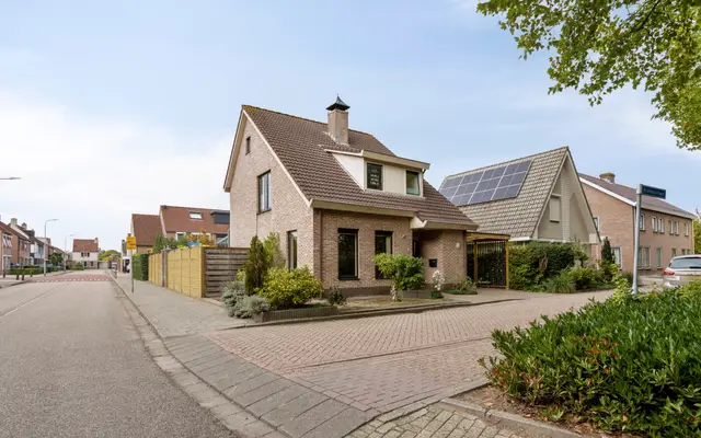 Foto van Brahmsstraat 20, Hulst