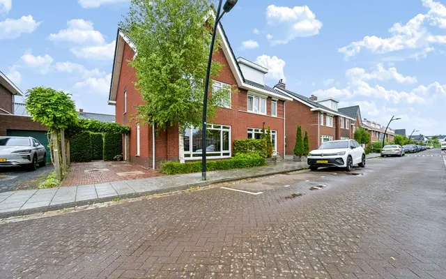 Foto van Willem Hogenhoeklaan 58, Spijkenisse