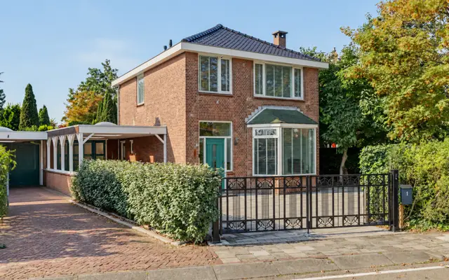 Foto van Vlotlaan 1, Monster