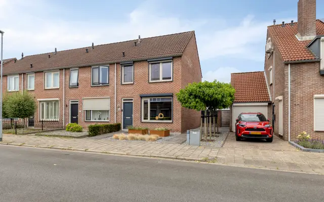 Foto van Jan van Eyckstraat 12, Axel