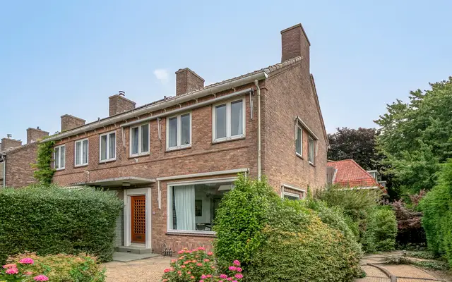Foto van Grindweg 2, Rotterdam
