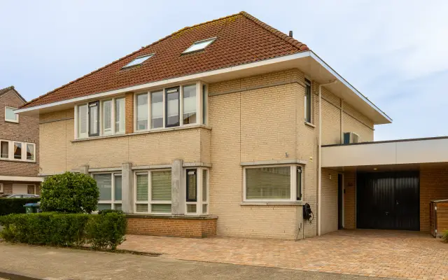 Foto van Léonie van Oudyckstraat 30, Oosterhout