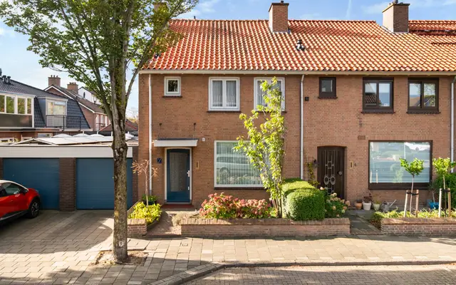 Foto van Taets van Amerongenstraat 2, Monster