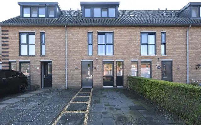 Foto van Eiland van Surya 18, Heerhugowaard