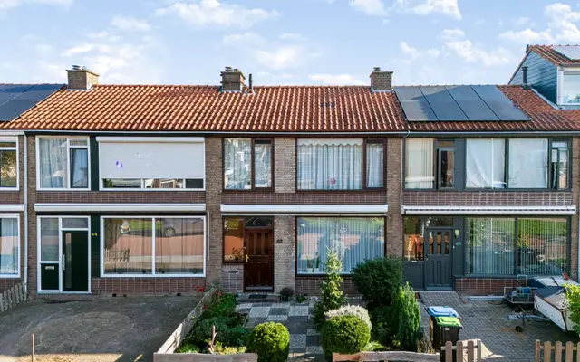 Foto van Jacob Catsstraat 42, Spijkenisse