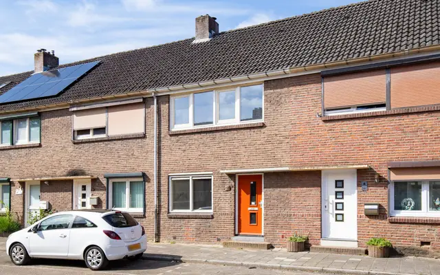 Foto van De Genestetstraat 8, Heerlen