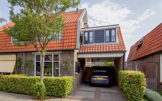 Foto van Koningin Emmastraat 7, Bunschoten-Spakenburg