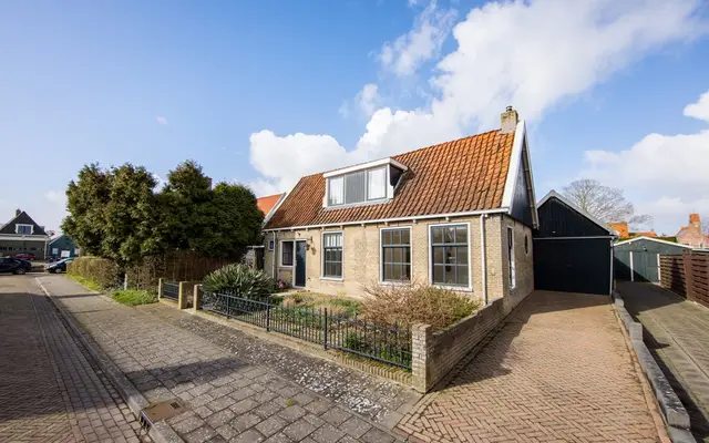 Foto van Cynthia Lenigestraat 1, Makkum