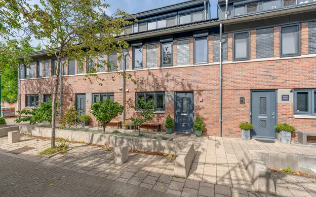Foto van Kastanjehout 21, Houten