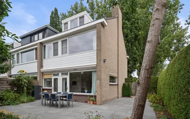 Foto van Bisschop Zwijsenplein 1, Vught
