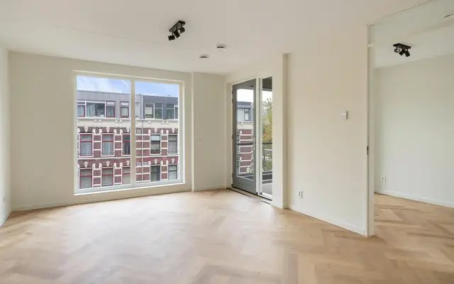 Foto van Roentgenstraat 129, Rotterdam