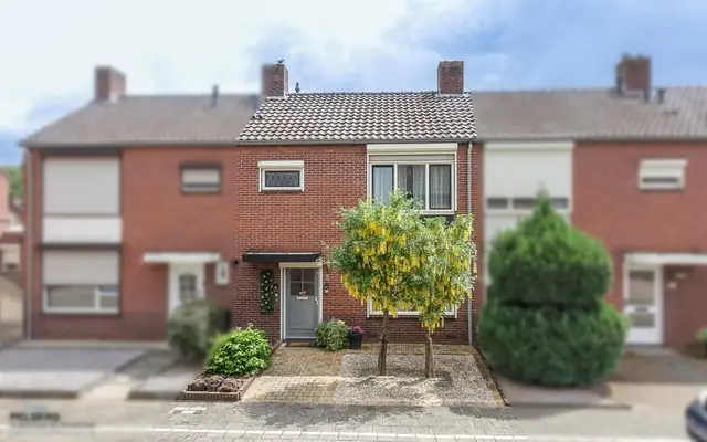 Foto van Bremstraat 8, Reuver