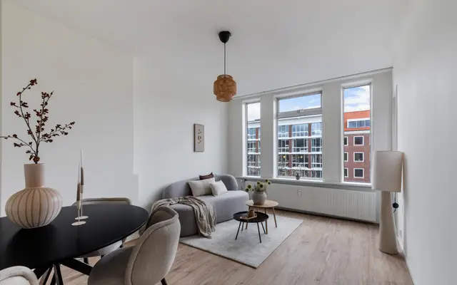 Foto van Herman Robbersstraat 72 E, Opmerking