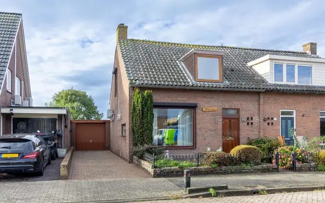 Foto van Zuidwenk 102, Bunschoten-Spakenburg