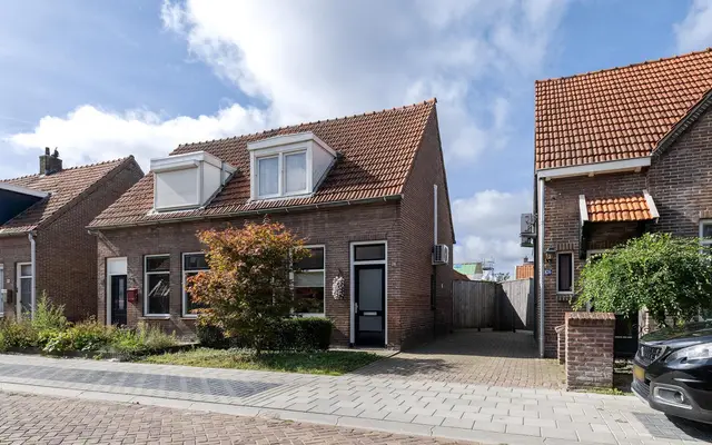 Foto van Molenstraat 28, Vriezenveen