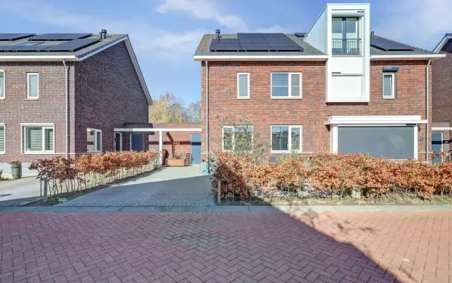 Foto van Neptunusstraat 42, Spijkenisse