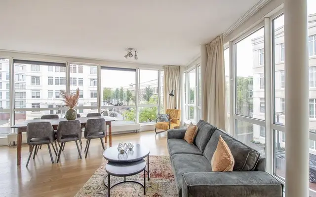 Foto van Burgemeester de Monchyplein 42, Den Haag