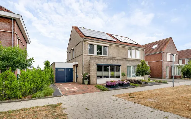 Foto van Hennesweg 1, Ospel