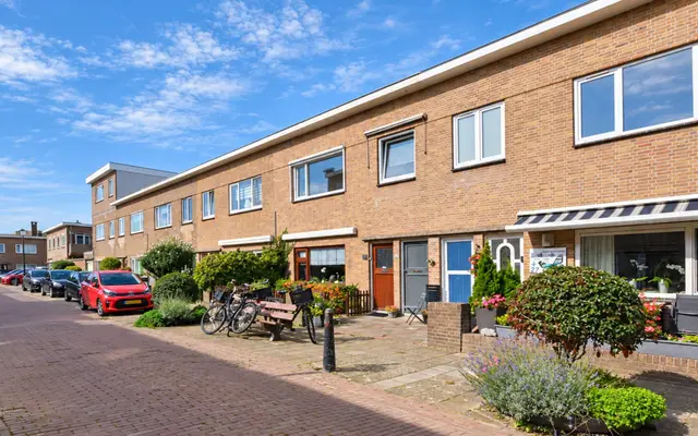 Foto van Van Elburgstraat 25, Den Haag