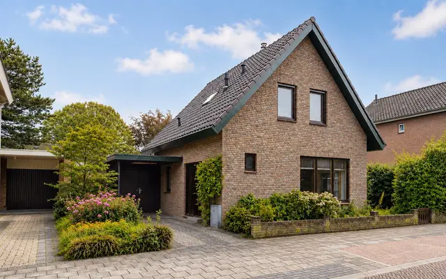 Foto van Meeuwenweg 12, Hengelo