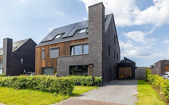 Foto van De Koraaljuffer 18, Eelderwolde