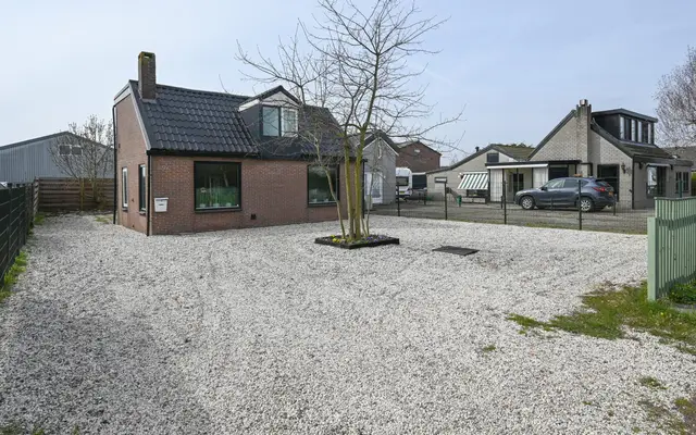 Foto van Raasdorperweg 94, Lijnden