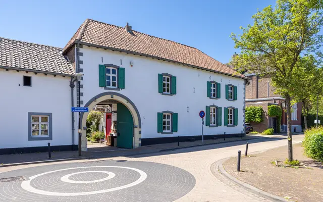Foto van Dorpstraat 1, Oirsbeek