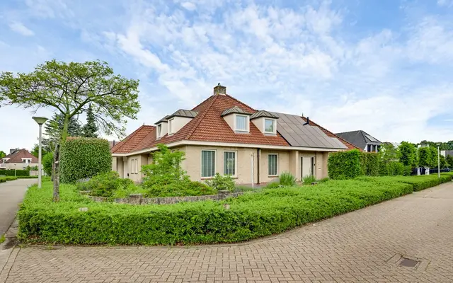 Foto van Sjaak Kruijssenlaan 2, Eindhoven