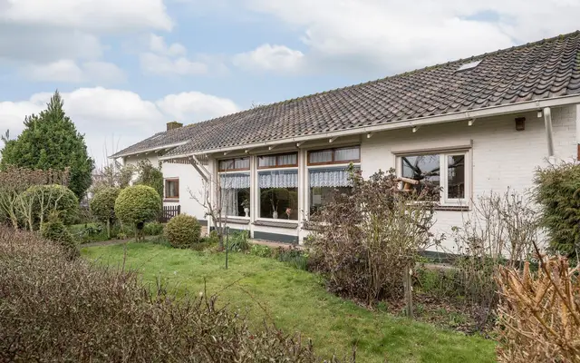 Foto van Bernhardstraat 2, Poortvliet