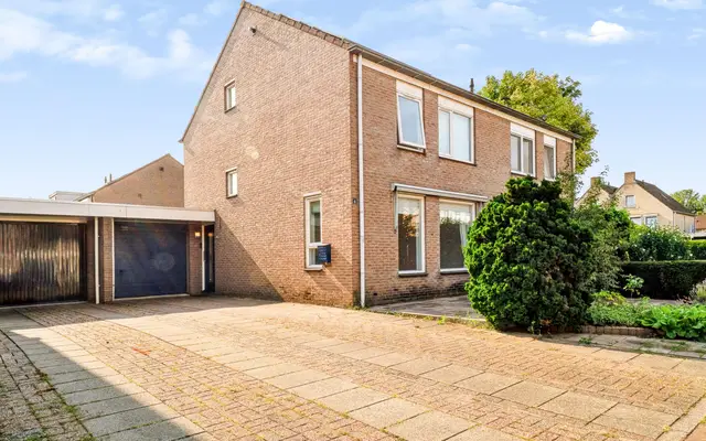 Foto van Adenauerstraat 4, Zevenaar