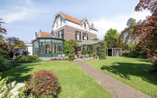 Foto van Rozenlaan 1, Boskoop