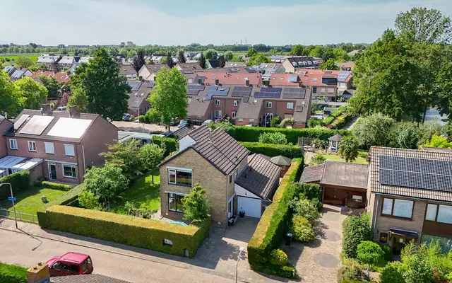 Foto van Van Boetzelaerstraat 58, Asperen