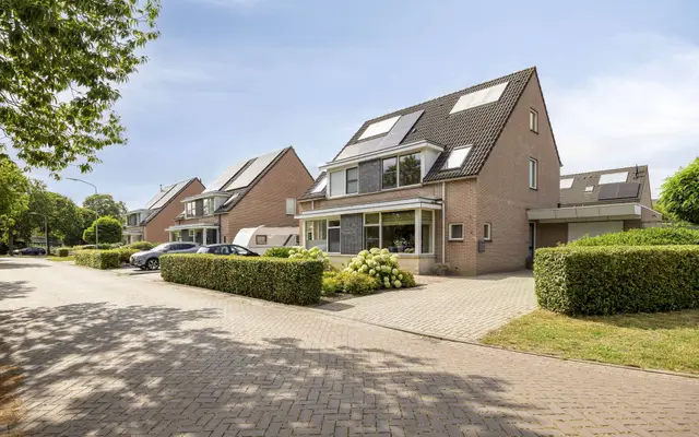 Foto van Achter de Brink 31, Borger