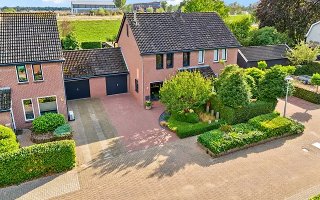 Foto van J R Zeemanstraat 4, IJzendoorn