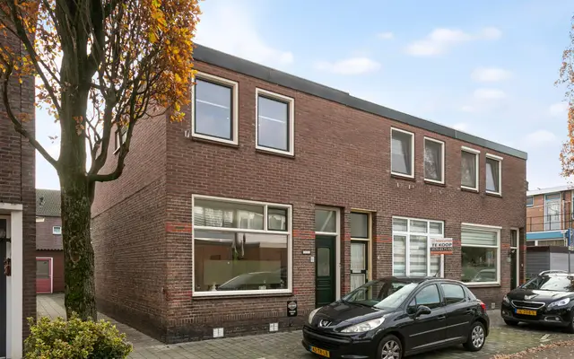 Foto van Burg. Dumbarstraat 6, Deventer