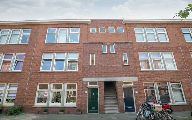 Foto van Rhododendronstraat 102, 's-Gravenhage
