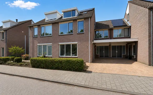 Foto van Kraanvogel 23, Breda