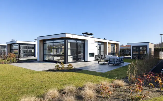 Foto van Nieuw-Loosdrechtsedijk 215 15, Loosdrecht