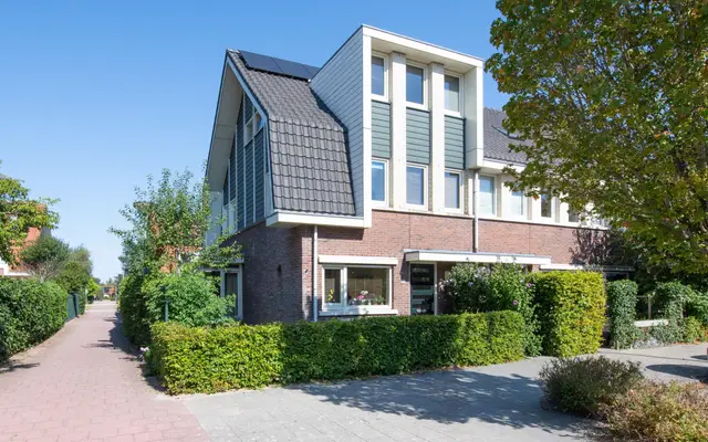 Foto van Tulpappel 23, Winkel