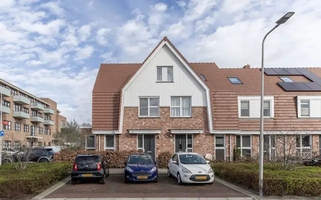 Foto van Lupinesingel 77, Alphen aan den Rijn