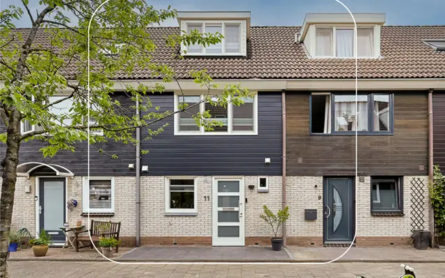 Foto van Betsy Perkstraat 11, Alphen aan den Rijn