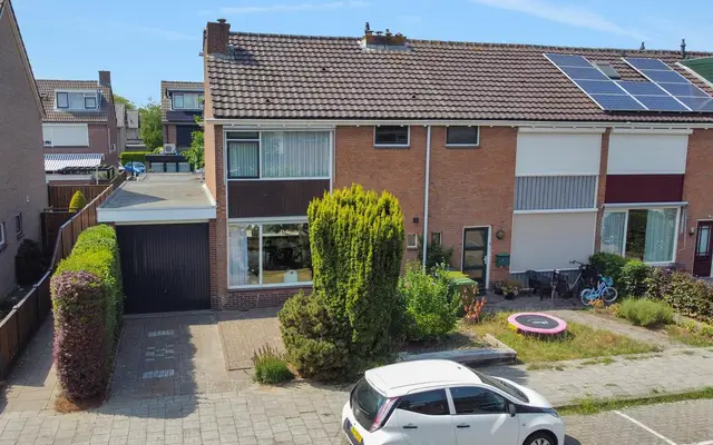 Foto van Bloys van Treslongstraat 16, Oud-Beijerland