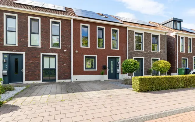 Foto van Van Eyckstraat 21, Groningen