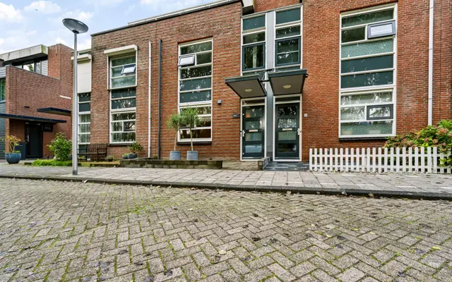 Foto van Golda Meirstraat 26, Spijkenisse