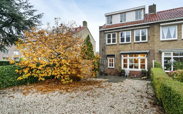 Foto van Hoge Rijndijk 7, Zoeterwoude