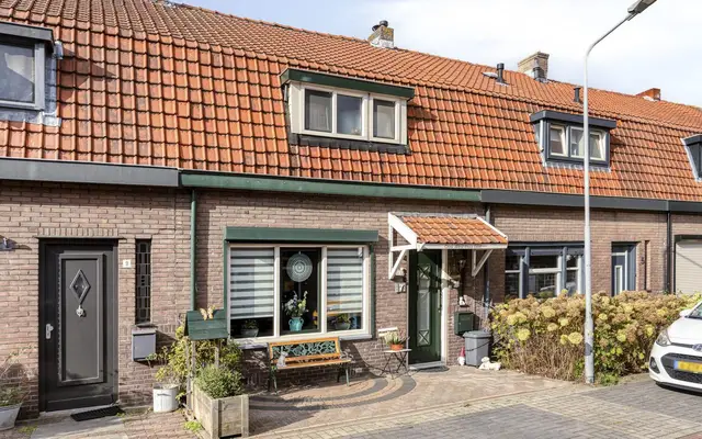 Foto van Dahliastraat 7, Terneuzen