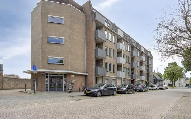 Foto van Julianapark 47, Tilburg