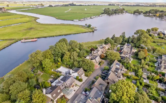 Foto van Watertuin 25, Warmond